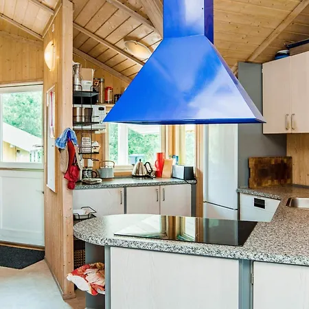 Ferienhaus Garden View Holiday Home in V ggerl se with Sauna